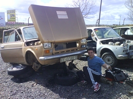 Mr. T. Mago de motores y llaves tubulares