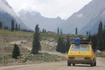 Montanas Kirguizistan Los Borricos.com