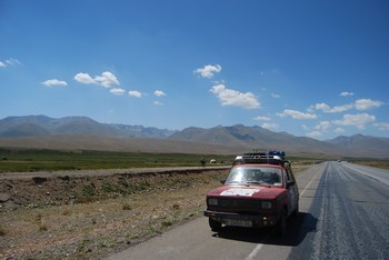 Montanas Kirguizistan Los Borricos.com