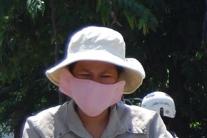 Dando tumbos por el Sureste Asi&aacute;tico - Jerem&iacute;as Poebe en el Tri&aacute;ngulo de Oro - Sombreros y Cascos Vietnam